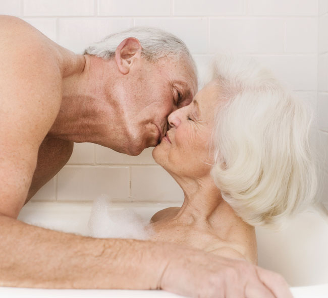 Женщины Занимающихся Сексом С Пожилыми Мужчинами