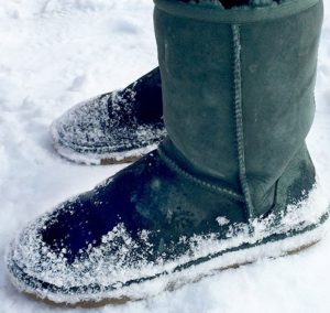 best boots for walking on ice