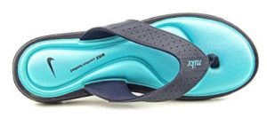 nike foam flip flops womens